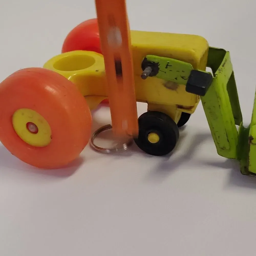 Fisher-Price Toy Tractor Vintage Front Loader 6